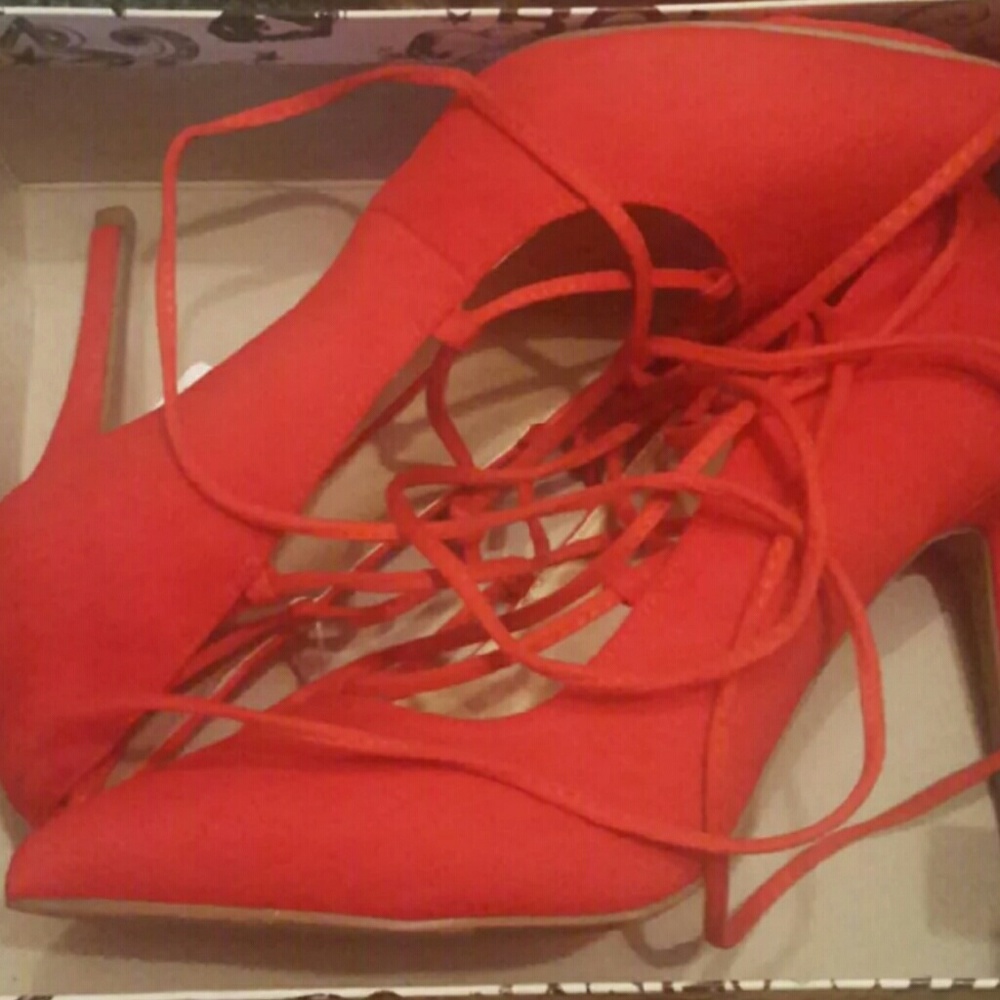 Brash Rosey Red High Heels